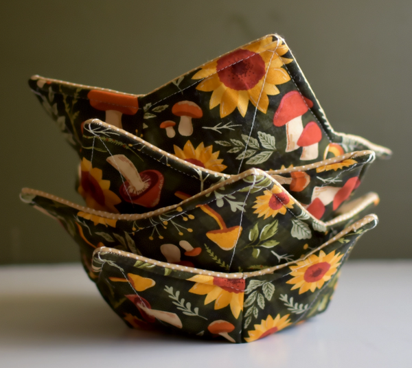 Sunflowers and Mushrooms Green Fall Soup Bowl Cozy